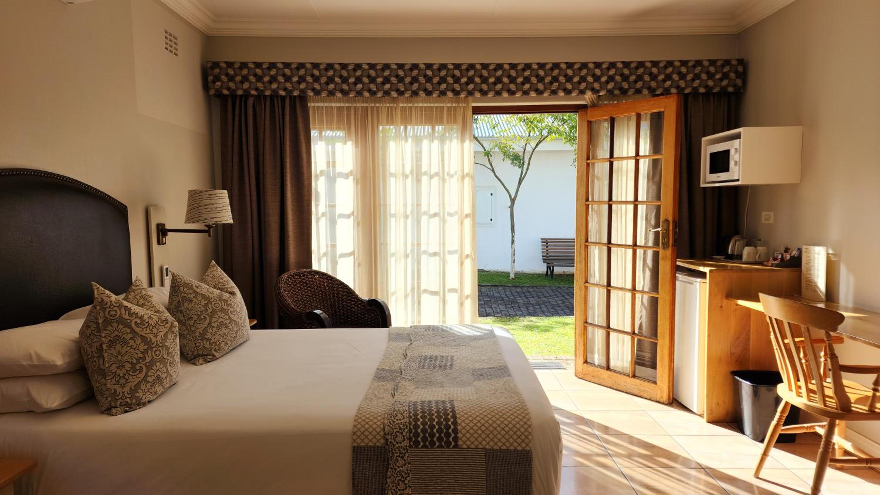 Shonalanga Lodge 17/22