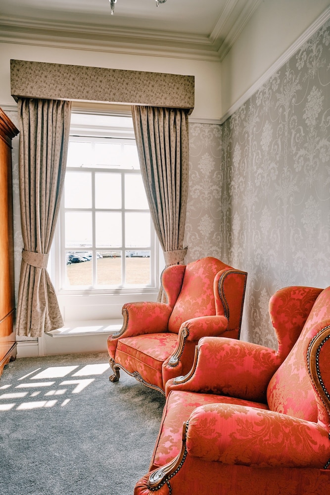 The Queens Hotel Lytham 51/64