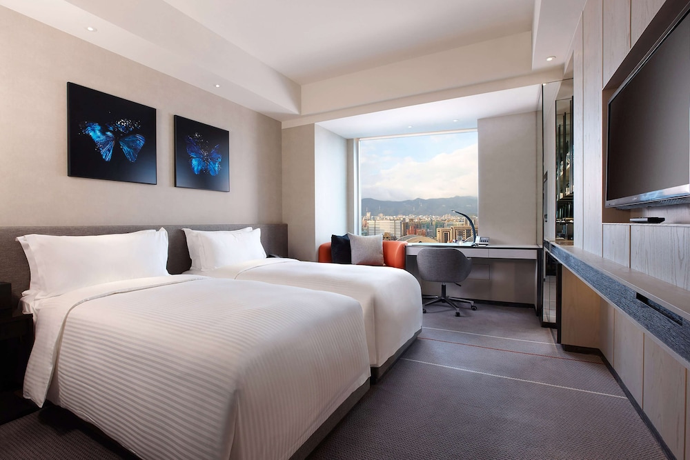 ROOM, TWIN BEDS, ACCESSIBLE