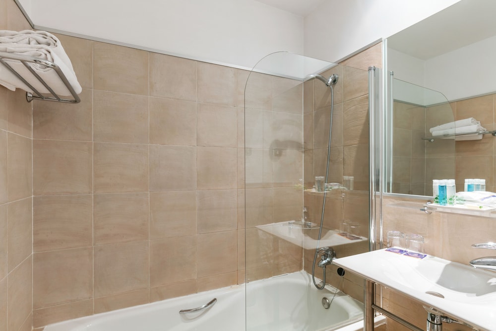Globales Acis And Galatea Hotel 42/49