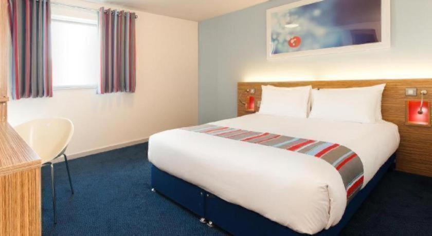 Travelodge Worthing Seafront 11/17