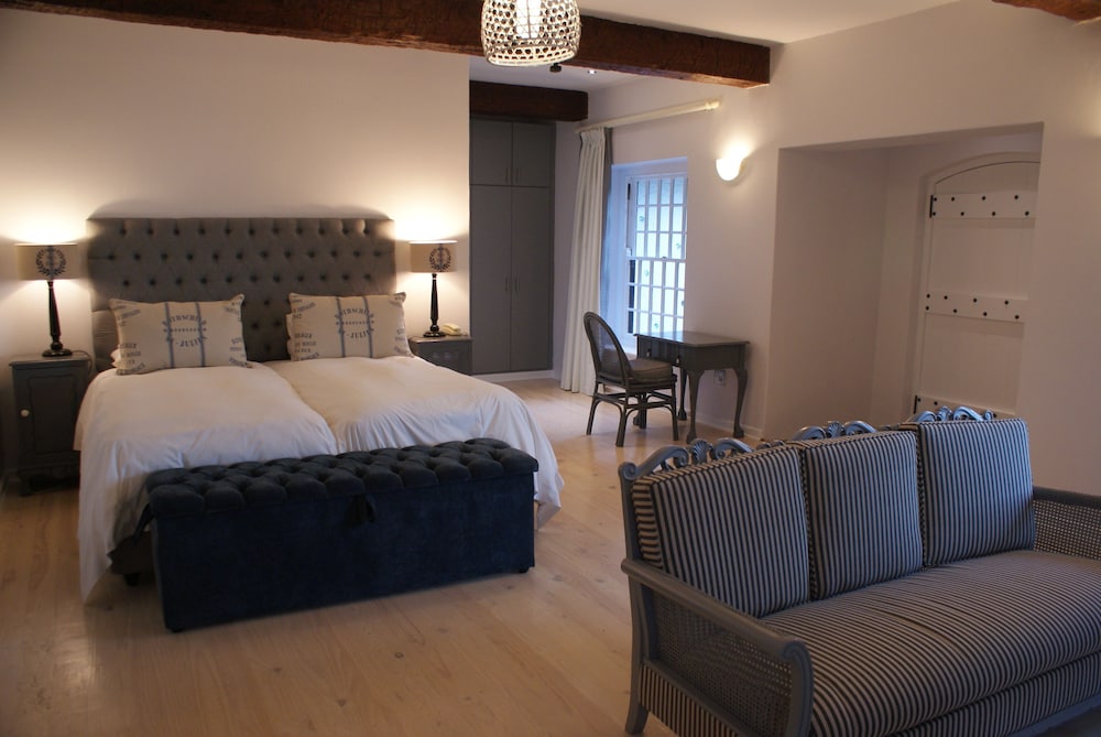 Whale Rock Luxury Lodge 30/65