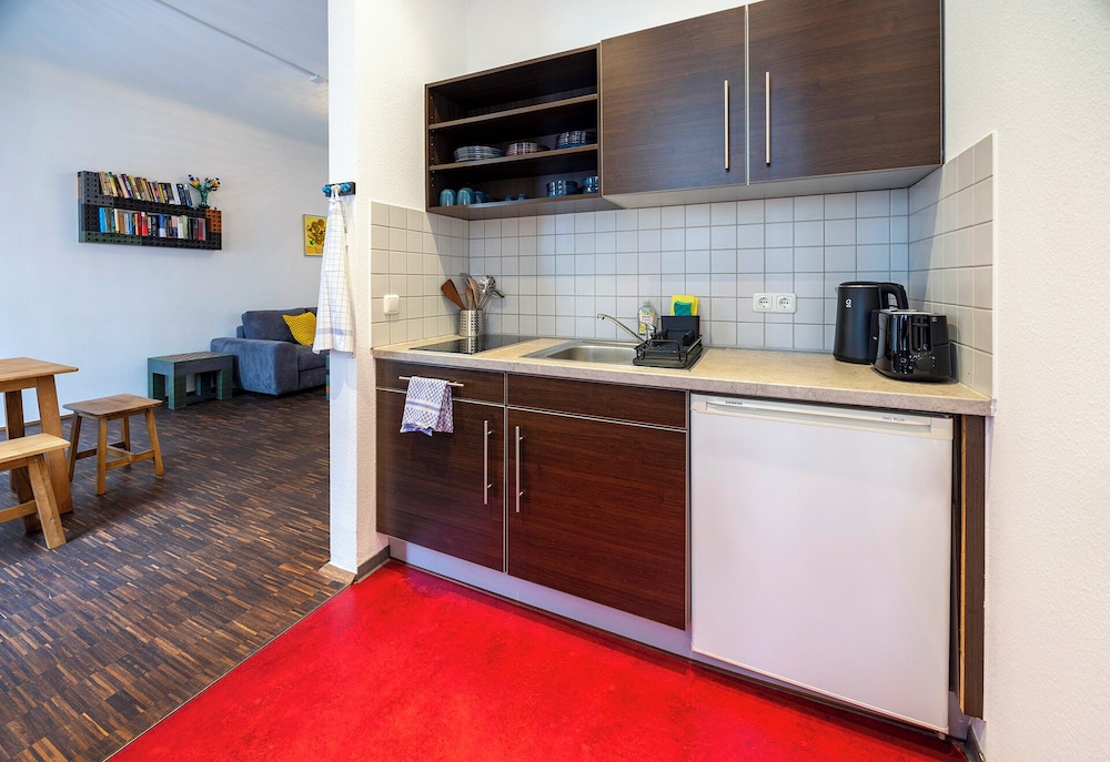 Hostel Mondpalast 3/73