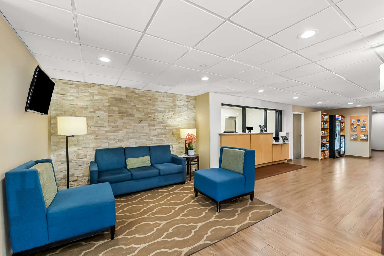Comfort Inn and Suites Durham Near Duke University 27/44