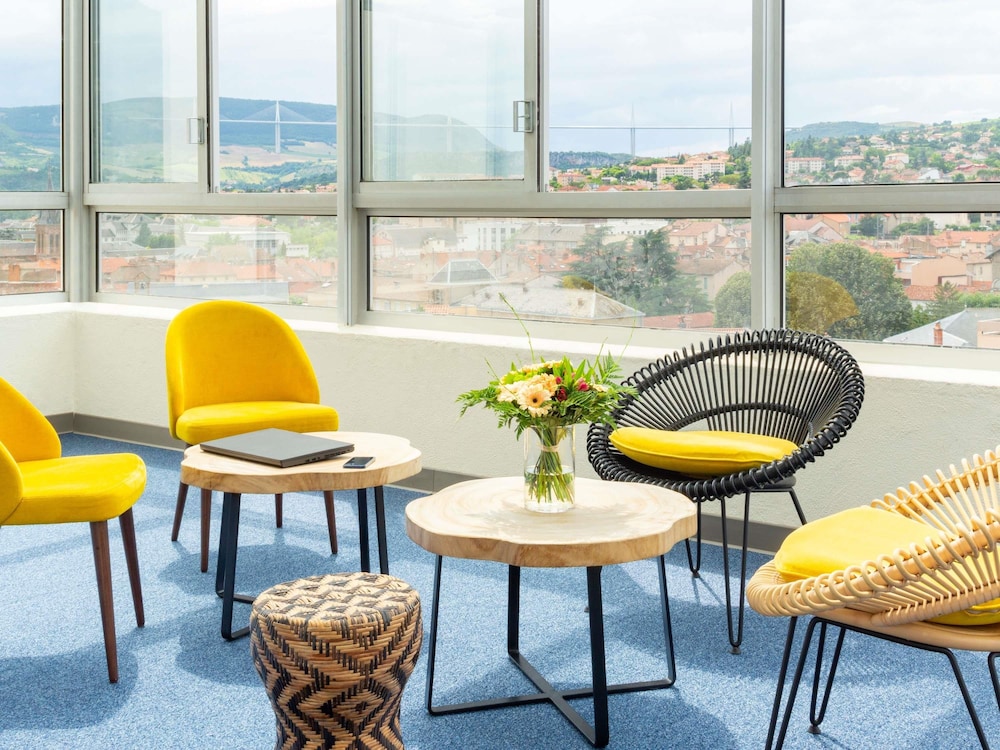 MERCURE MILLAU 28/50