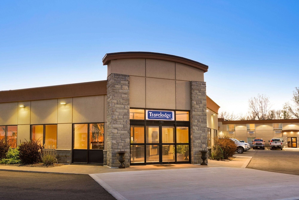 Travelodge By Wyndham Simcoe 1/50