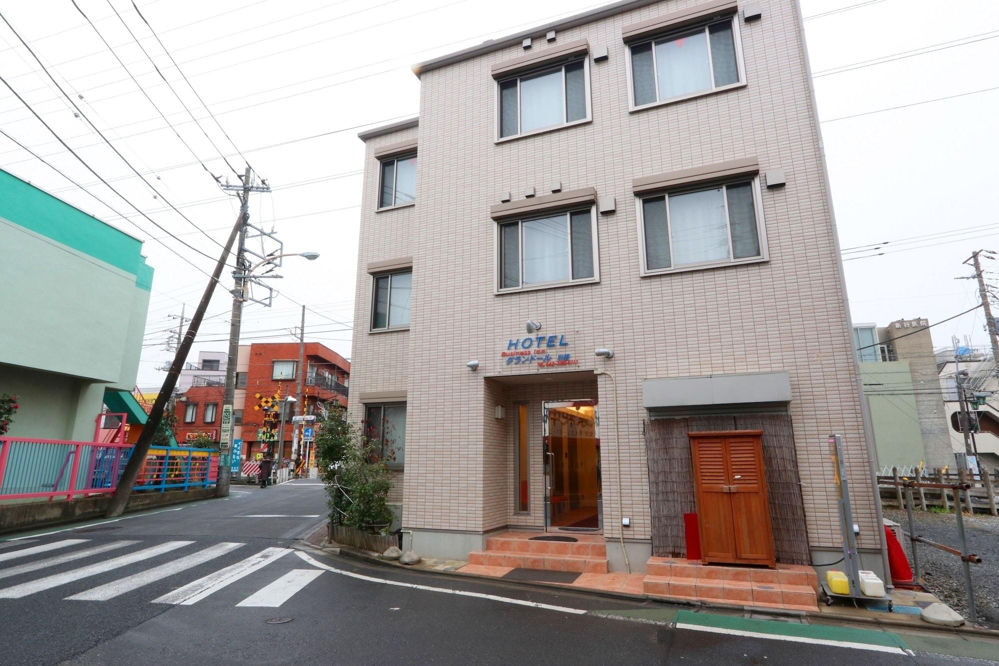 Business Inn Grandeur Fuchu 27/32