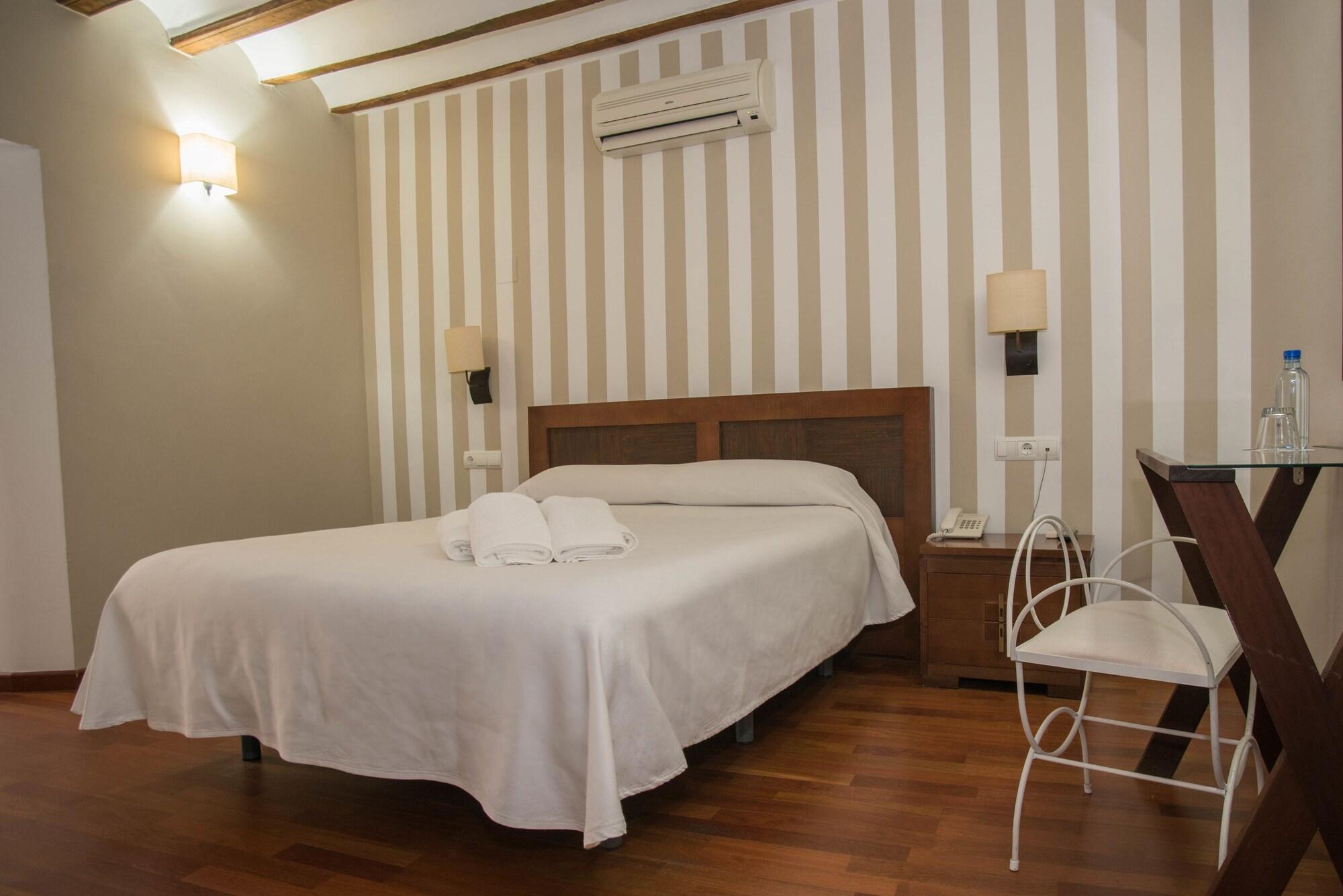 HOTEL HOSPEDERÍA RURAL ALMUNIA 9/34
