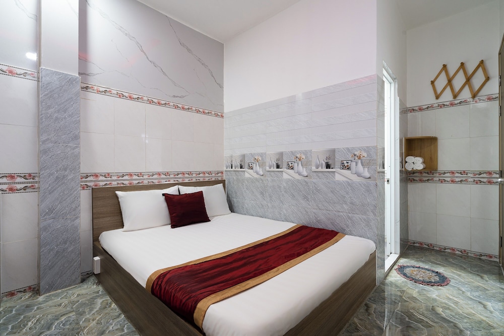 Collection O District 12 - Mau Tim Hotel 22/36