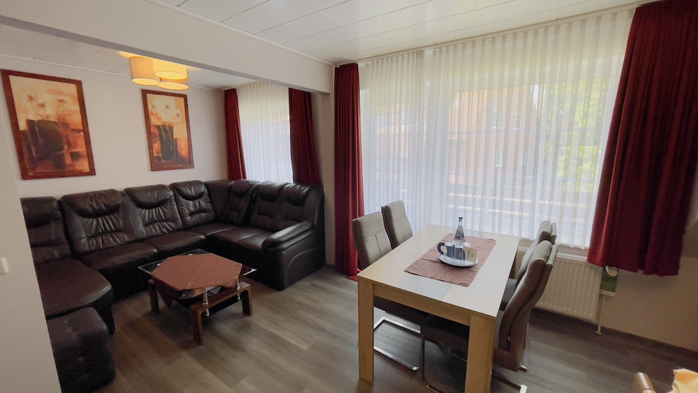 Hotel Schnehagen، فالزروده 26/50
