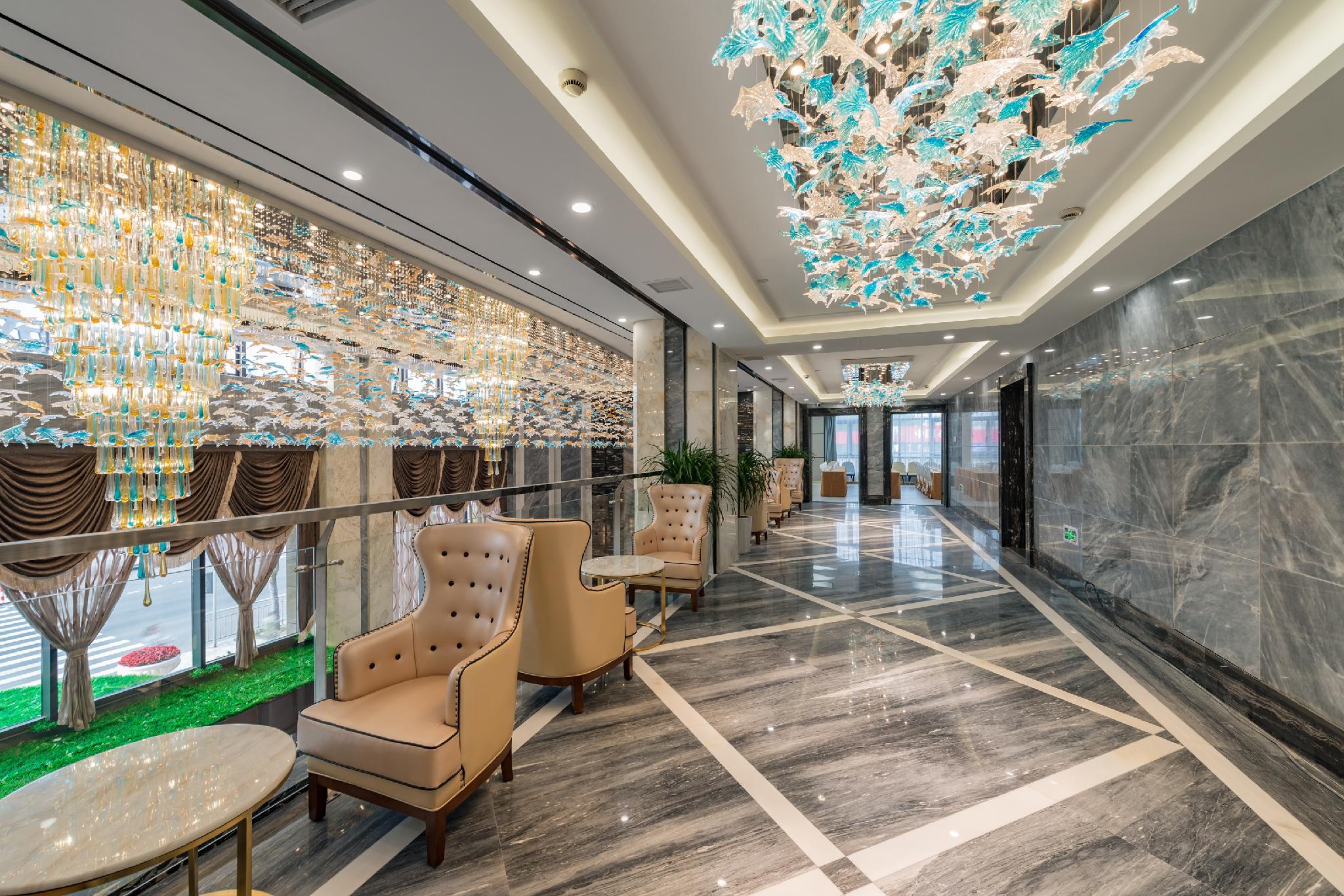 Rezen Hotel Wansheng International 21/25