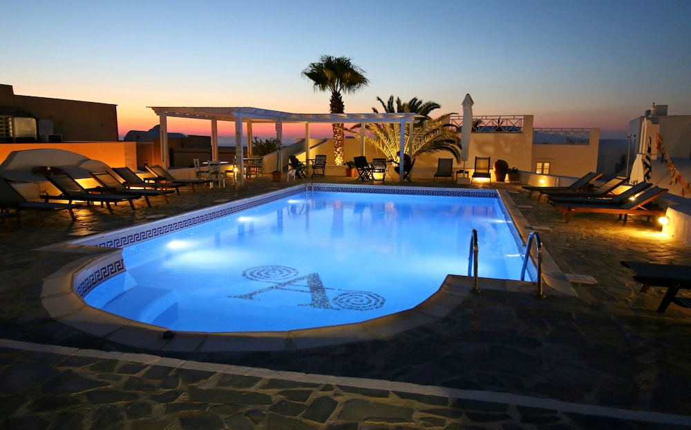 Aethrio Sunset Village Oia 41/87