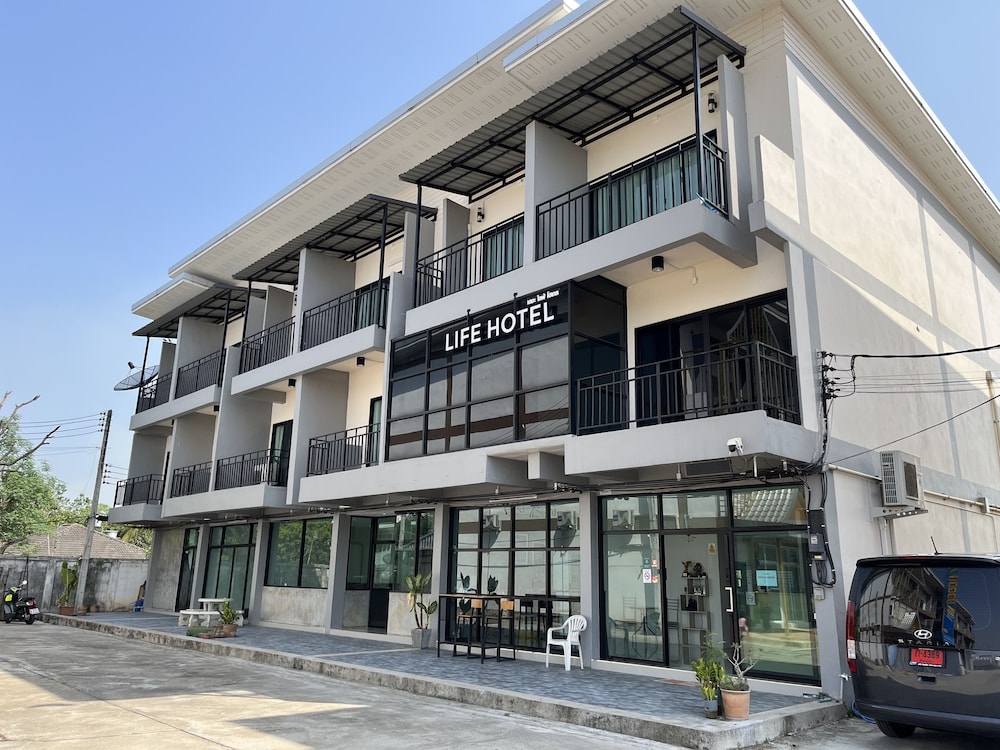Life Hotel Rong Khun 14/19