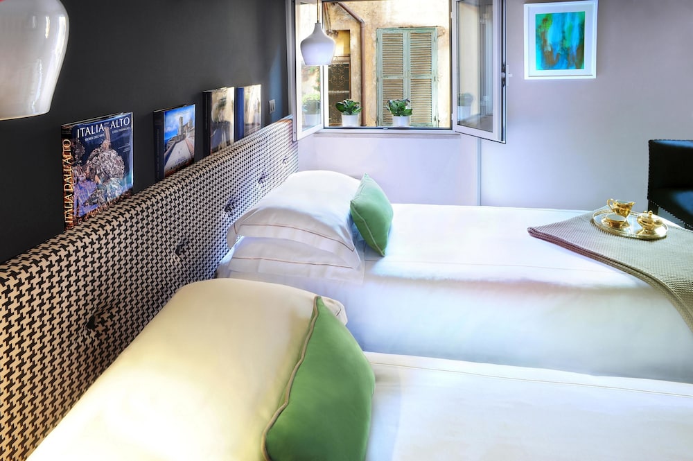 Nerva Boutique Hotel 24/72