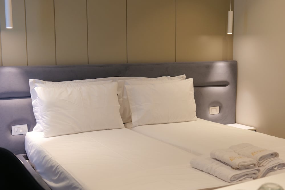 Hotel Teuta 19/50