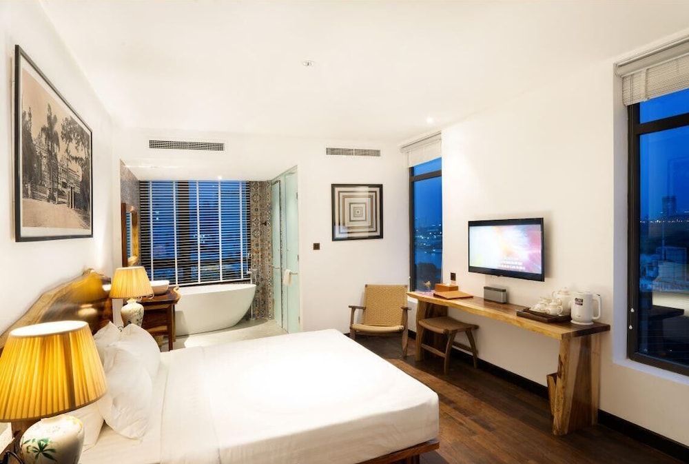 Sky Gem Central Hotel 22/50