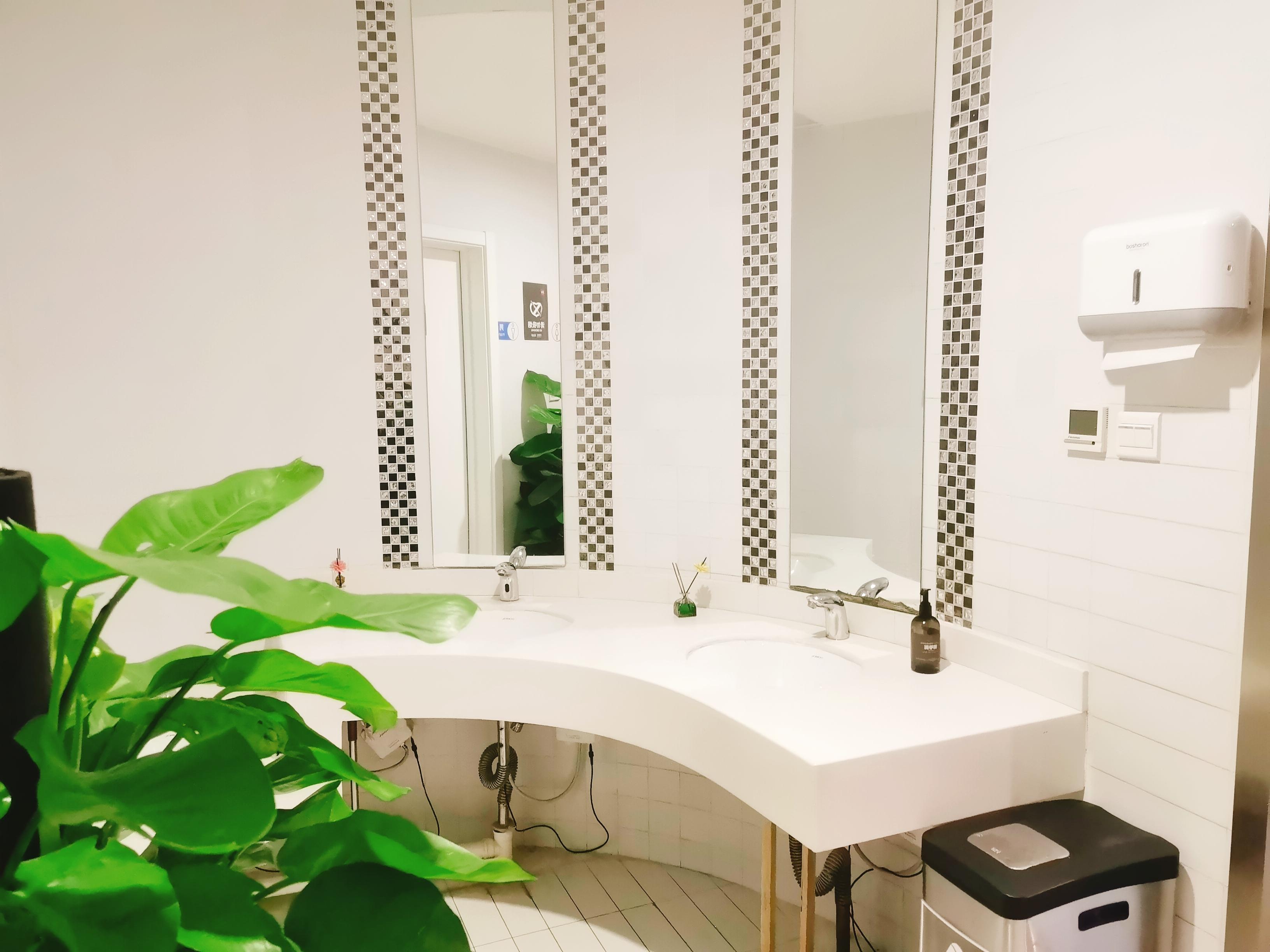 Ibis Hotel (Beijing Chaoyang Joy City) 50/50