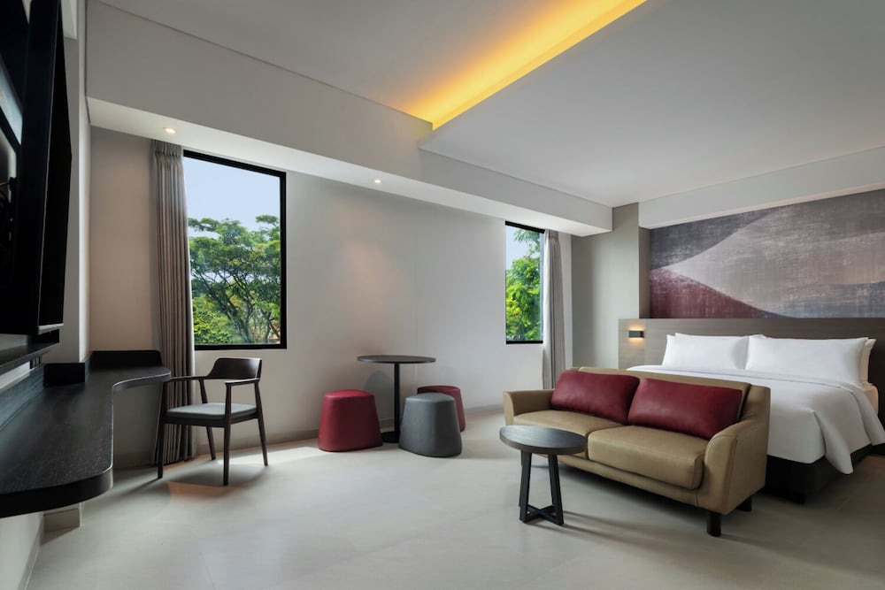 Hotel Neo Kota Baru Parahyangan 55/88