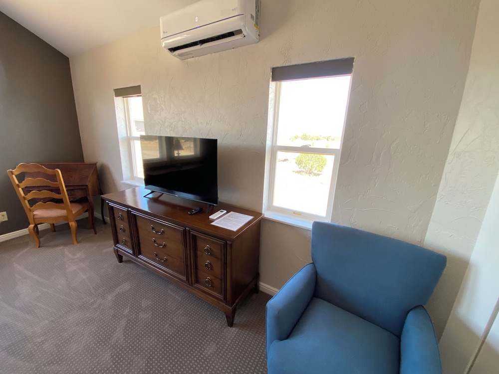 Skyridge Inn Bed & Breakfast 52/73
