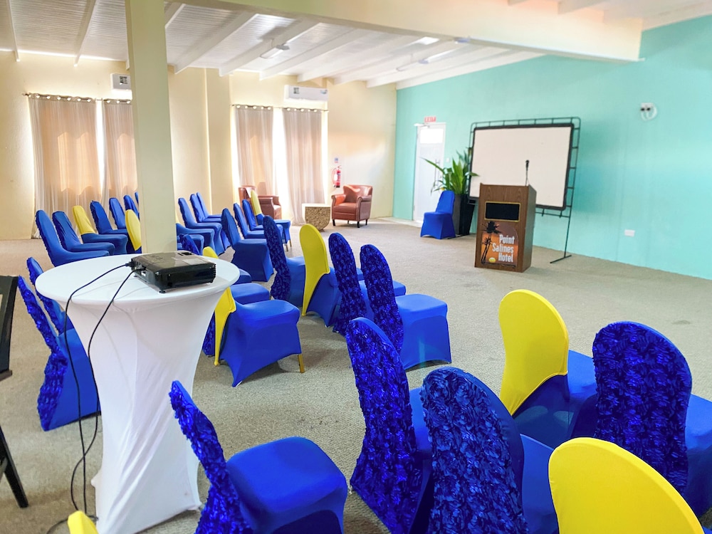Point Salines Hotel 32/39