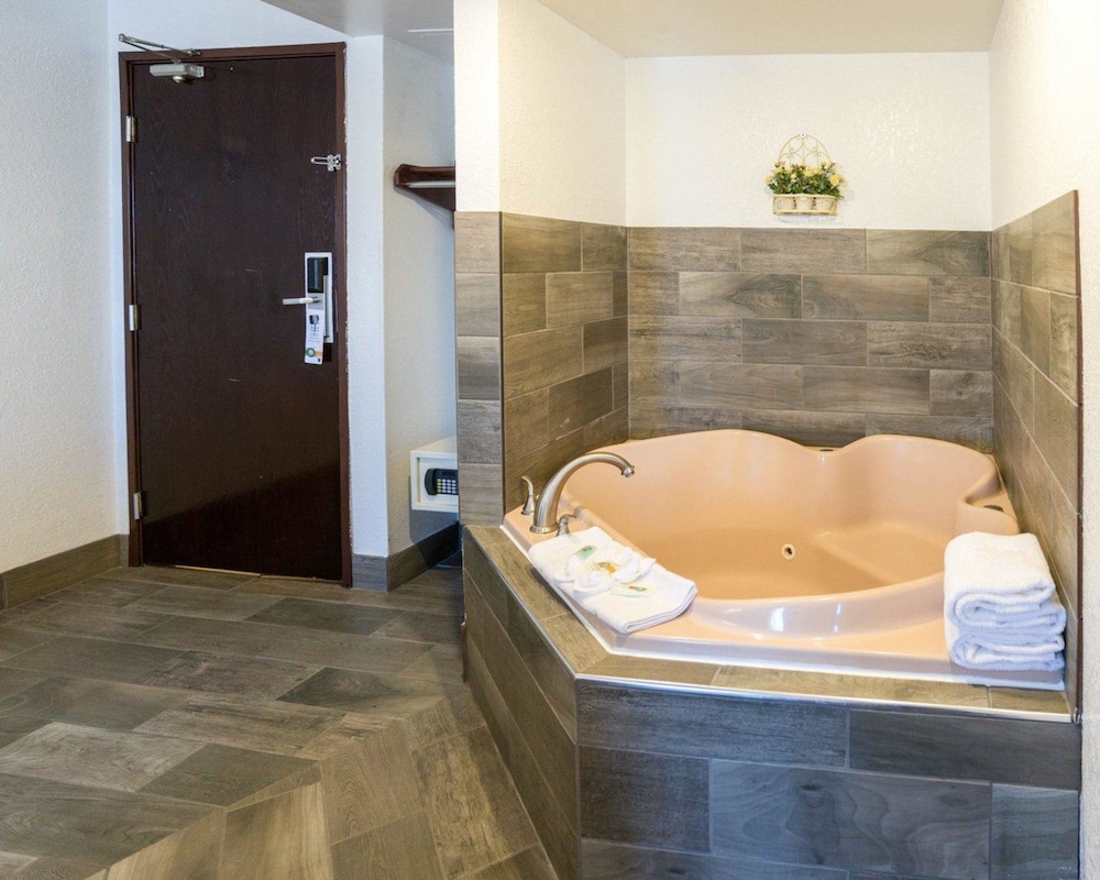 Quality Inn Savage - Bloomington West 42/52