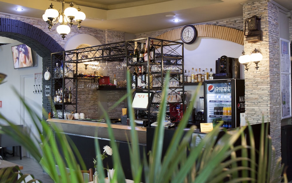 Ambra Boutique Hotel And Bistro 4/68