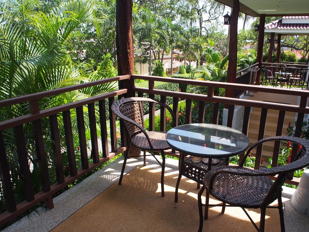 Lanta Happy Hill Resort 24/36