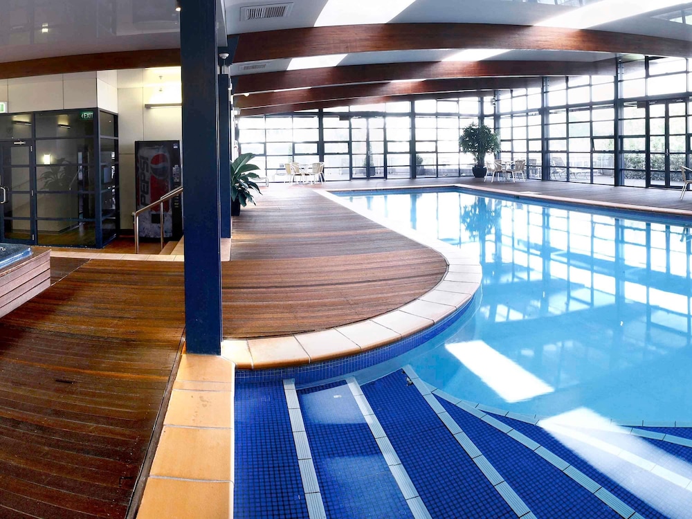 Novotel Canberra 44/72