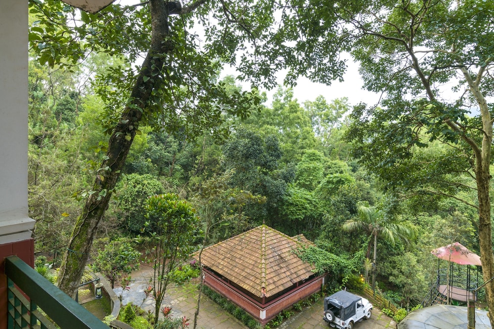 UPAVAN RESORT 28/41