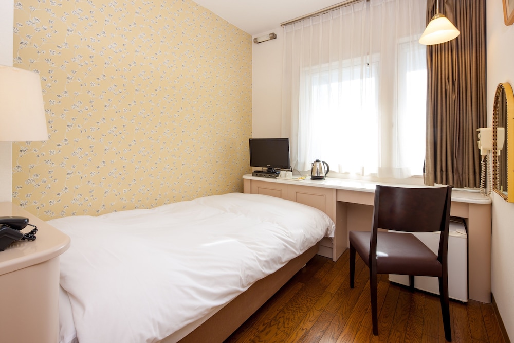 Fukuyama Terminal Hotel 8/22