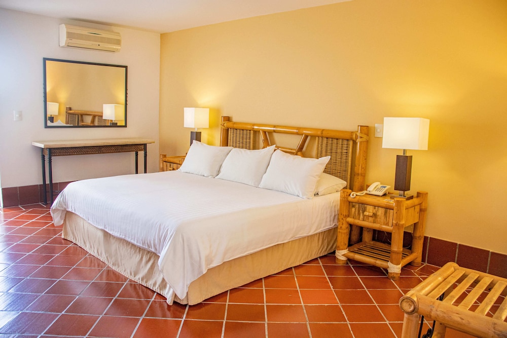 Hotel Campestre Las Camelias 32/71