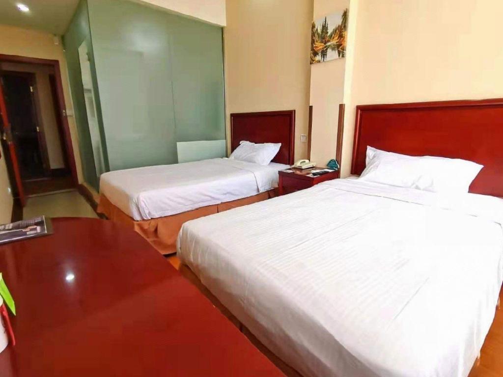 GreenTree Inn Qingdao Jiaozhou Sanlihe Park Express Hotel 16/40