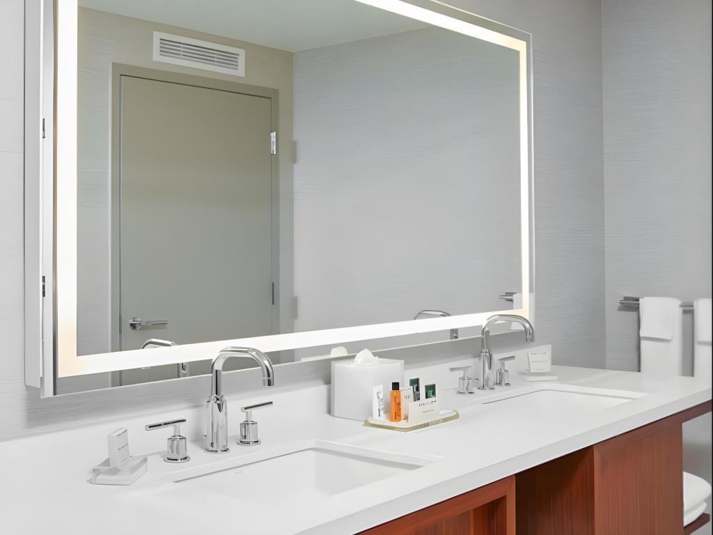 Hospitality, Suite, Double Bed, Accessible، Hilton West Palm Beach 4/4
