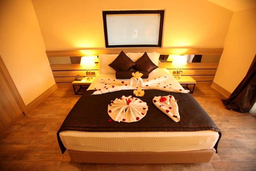 S3 Seahorse Beach Club & Hotel 17/50