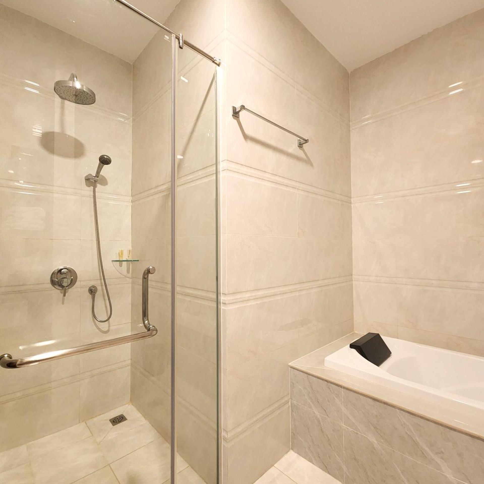 LBN Asian Hotel 50/50