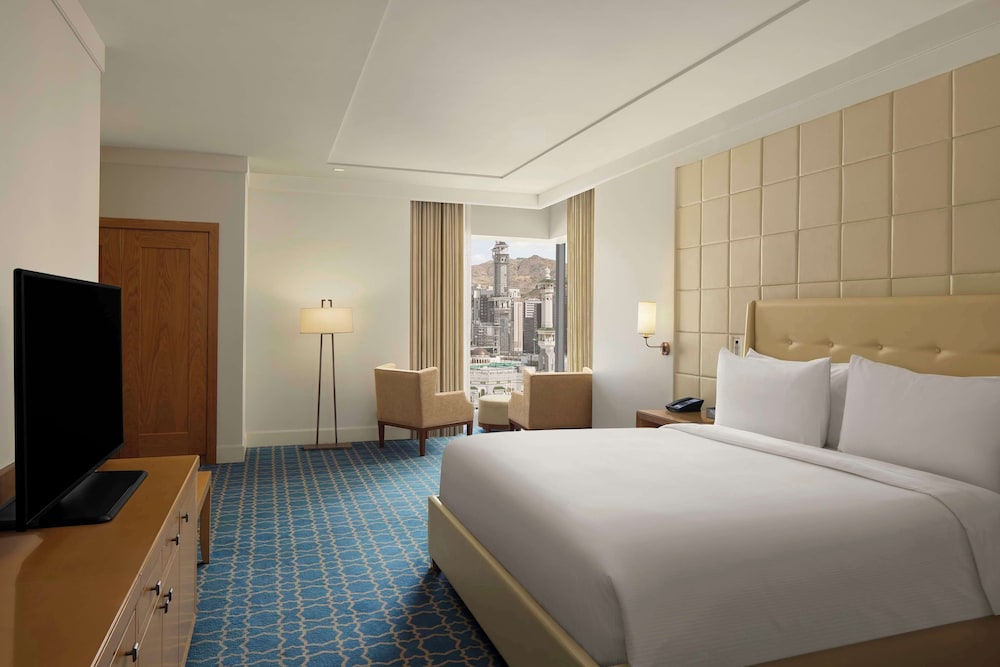 Amiri, Suite, Twin Beds, Haram View