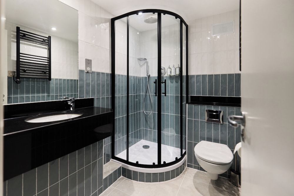 غرفة تنفيذية بسرير كينج، Blandford Hotel 8/8