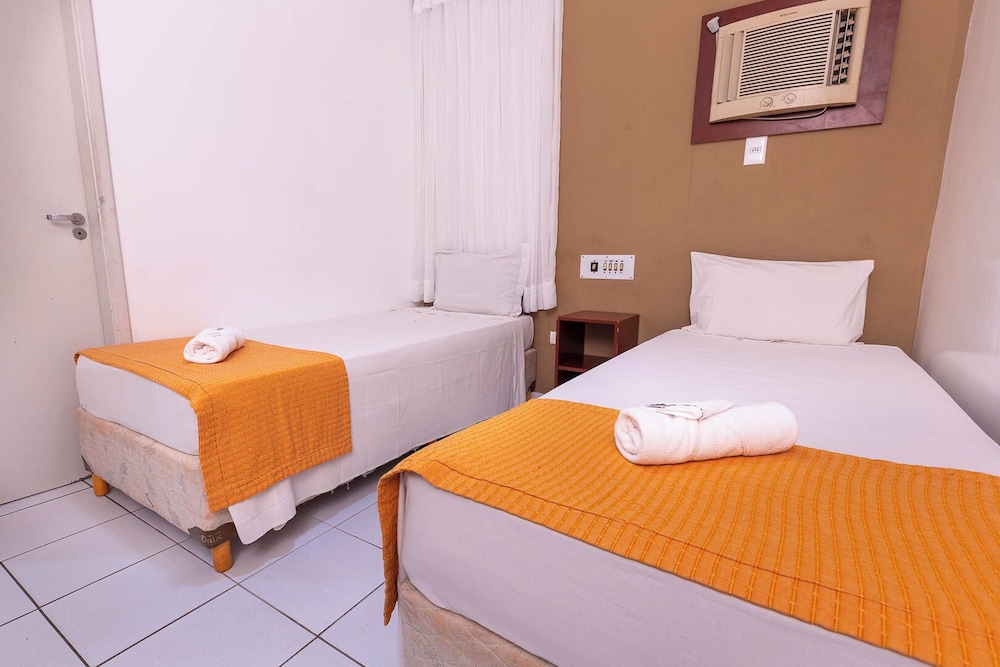 APARTMENT, SINGLE