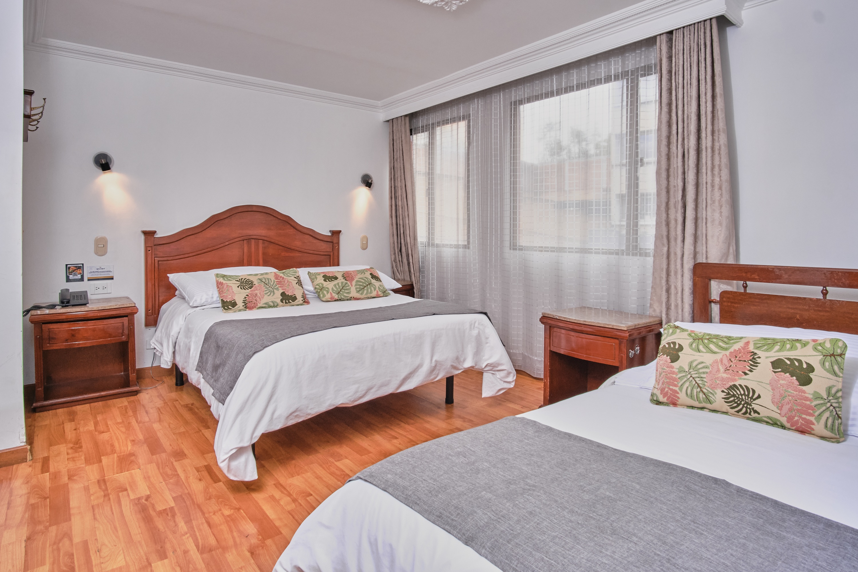 غرفة عائلية، Ayenda 1066 Virrey Centro 4/8