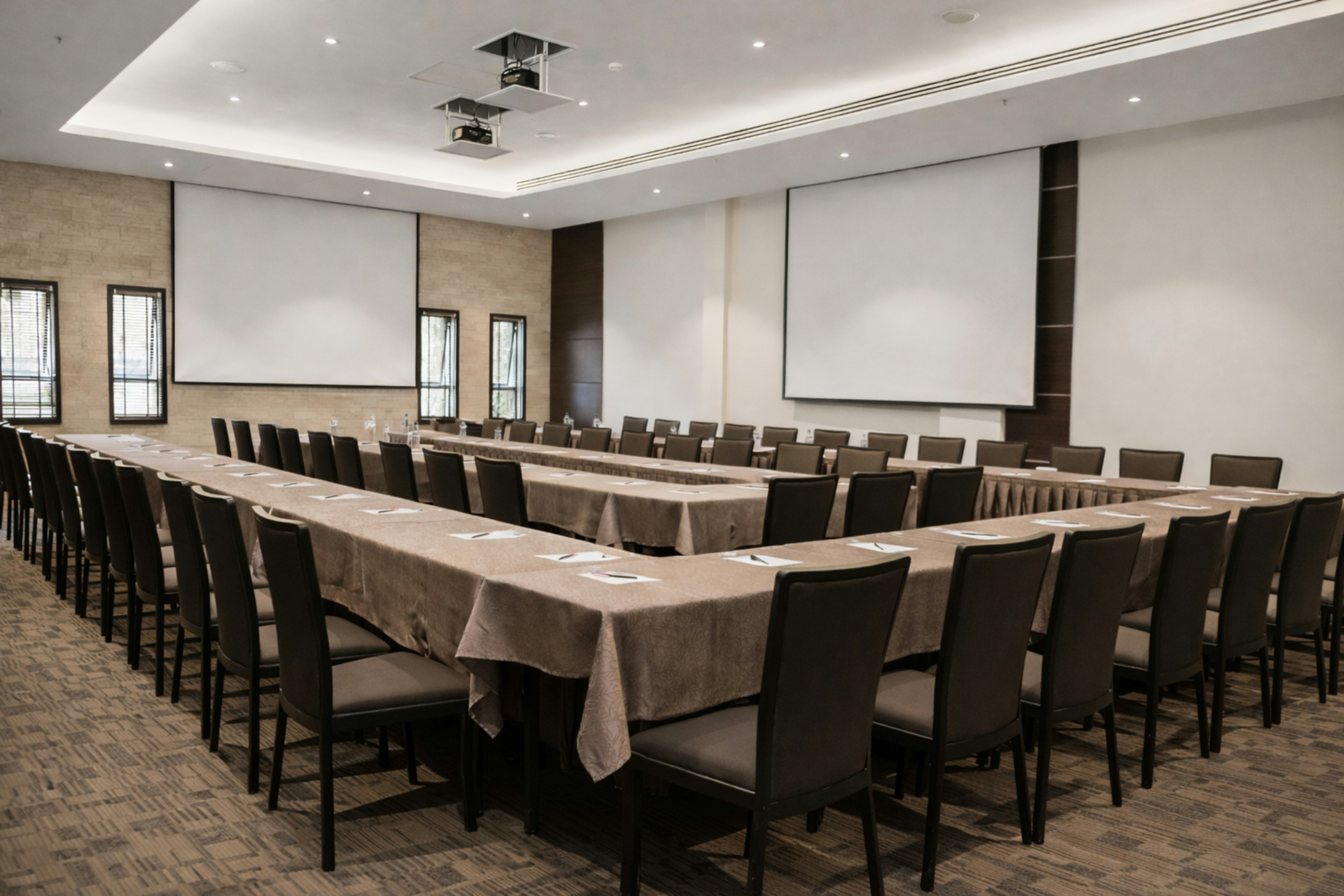 Doubletree By Hilton Nairobi Hurlingham 20/25