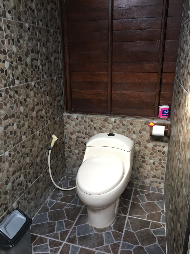 Cassava Bungalow 32/37