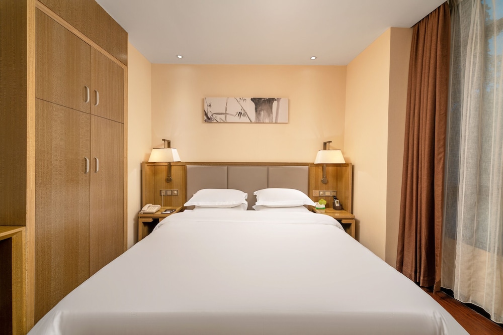GUANGZHOU BOYI HOTEL 14/50