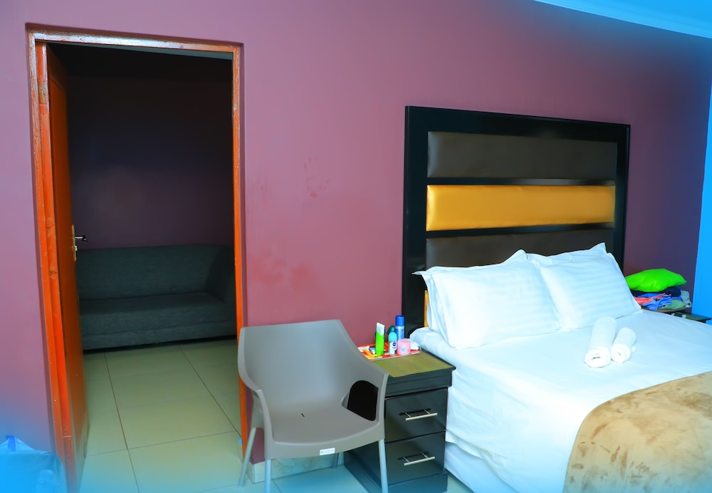 Angel Guest House 13/33