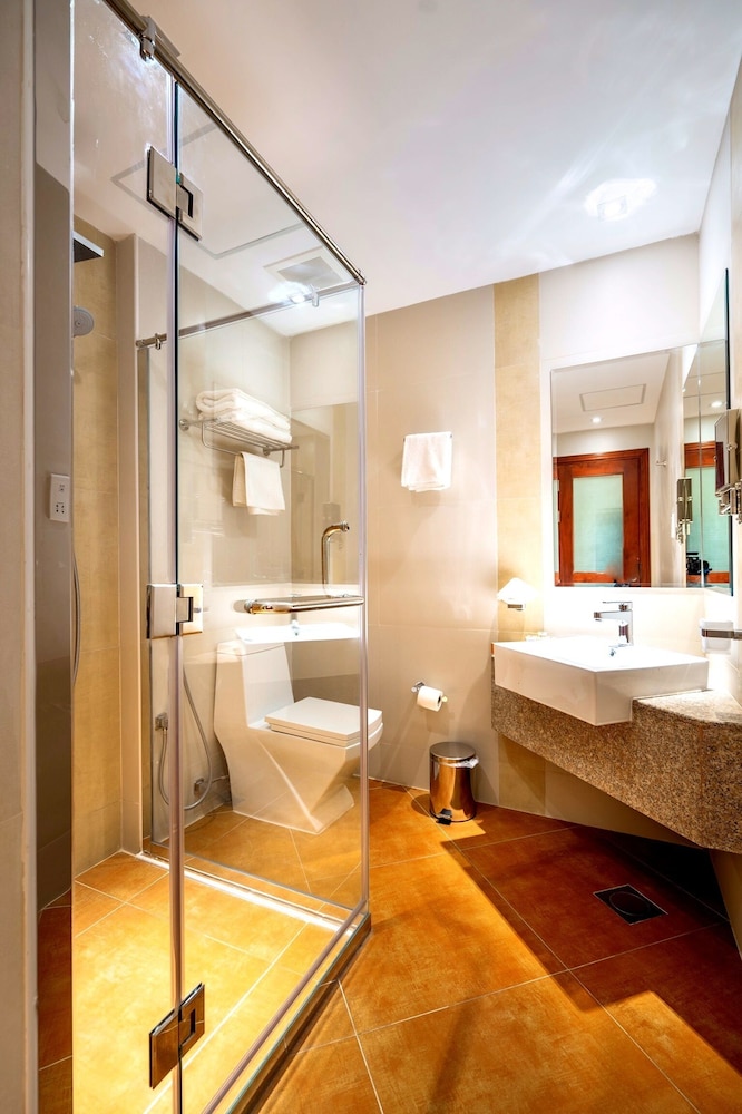 Al Liwan Suites Rawdat Al Khail 43/45
