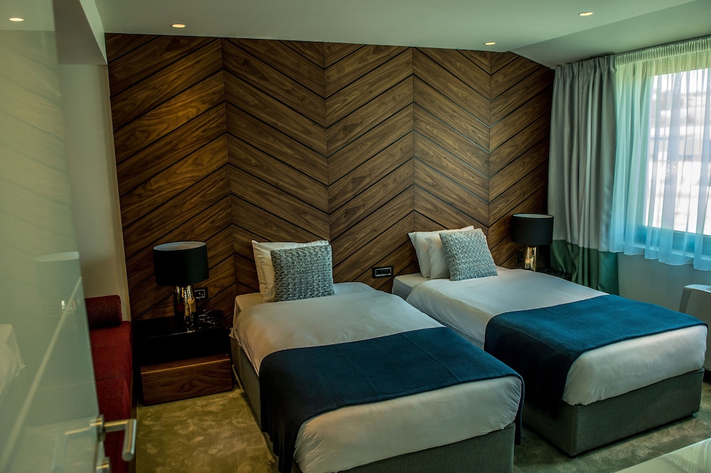Hotel Hedonic 14/50