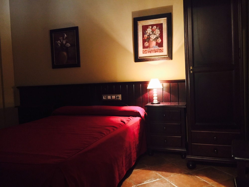 Hostal Pechi 35/46