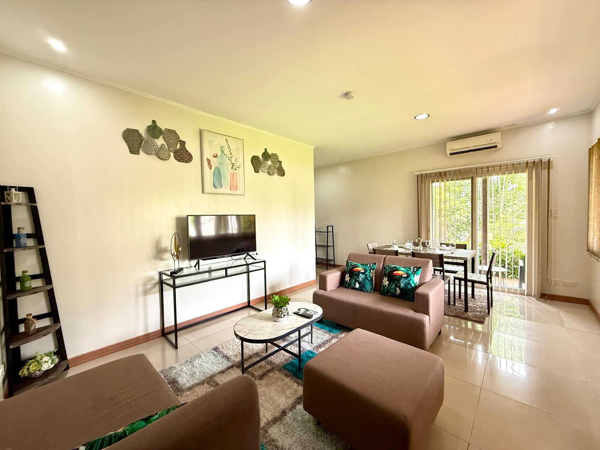 Residential, Suite, Garden View