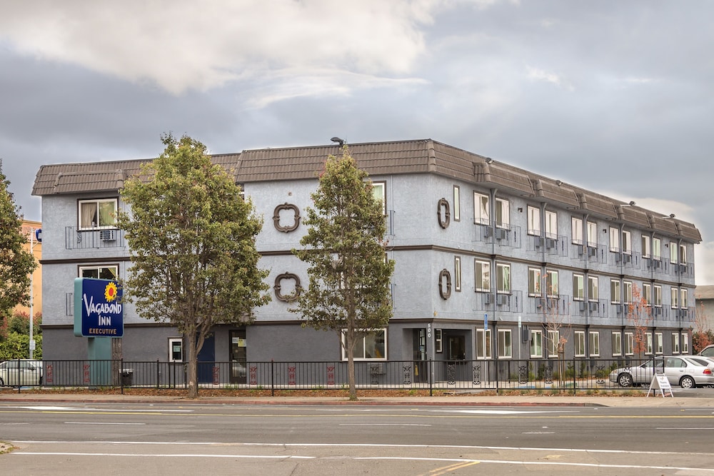 Americas Best Value Inn Hayward 2/57