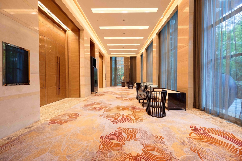 Crowne Plaza Chengdu Panda Garden 24/50