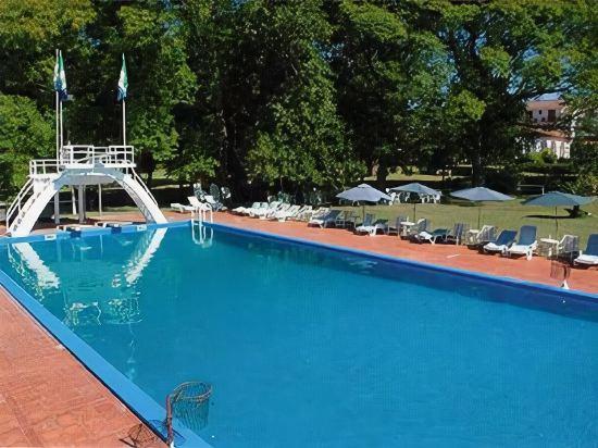 HOTEL NIRVANA RESORT AND SPA 26/27